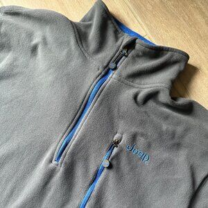 Jeep Grey 1/3 Zip Pullover w/ Chest Pocket - Size L